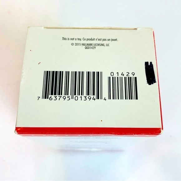 Hallmark 2015 The First Christmas Keepsake Ornament Nativity Scene - Picture 10 of 10